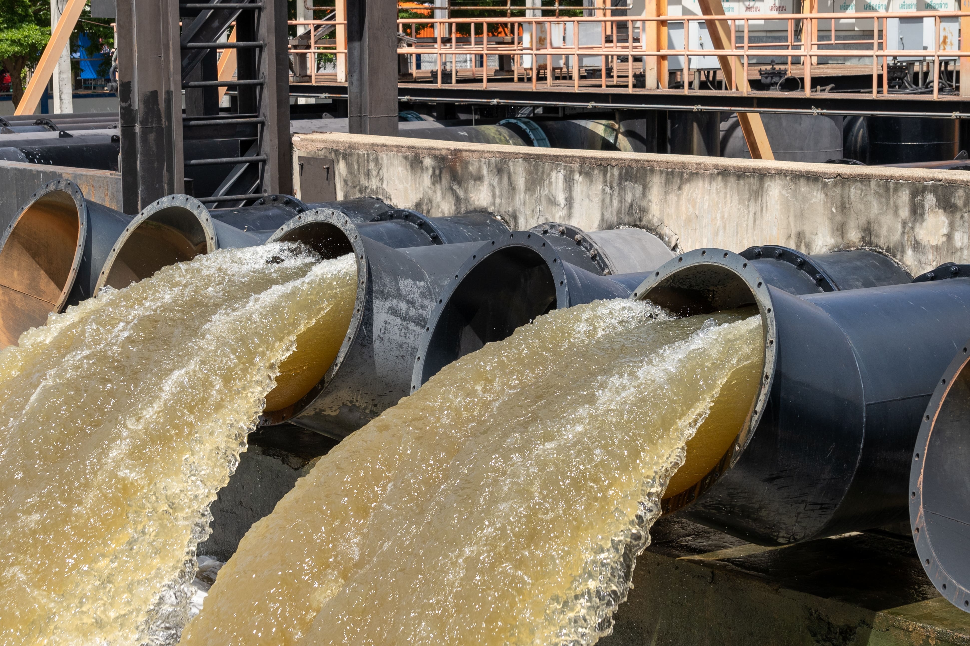 Wastewater discharge systems